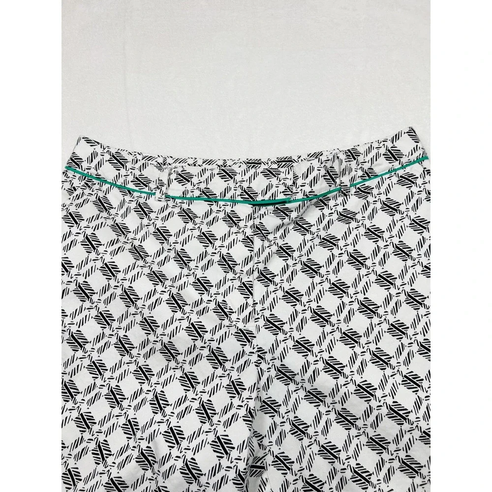 Lady Hagen Golf Shorts with Teal Trim